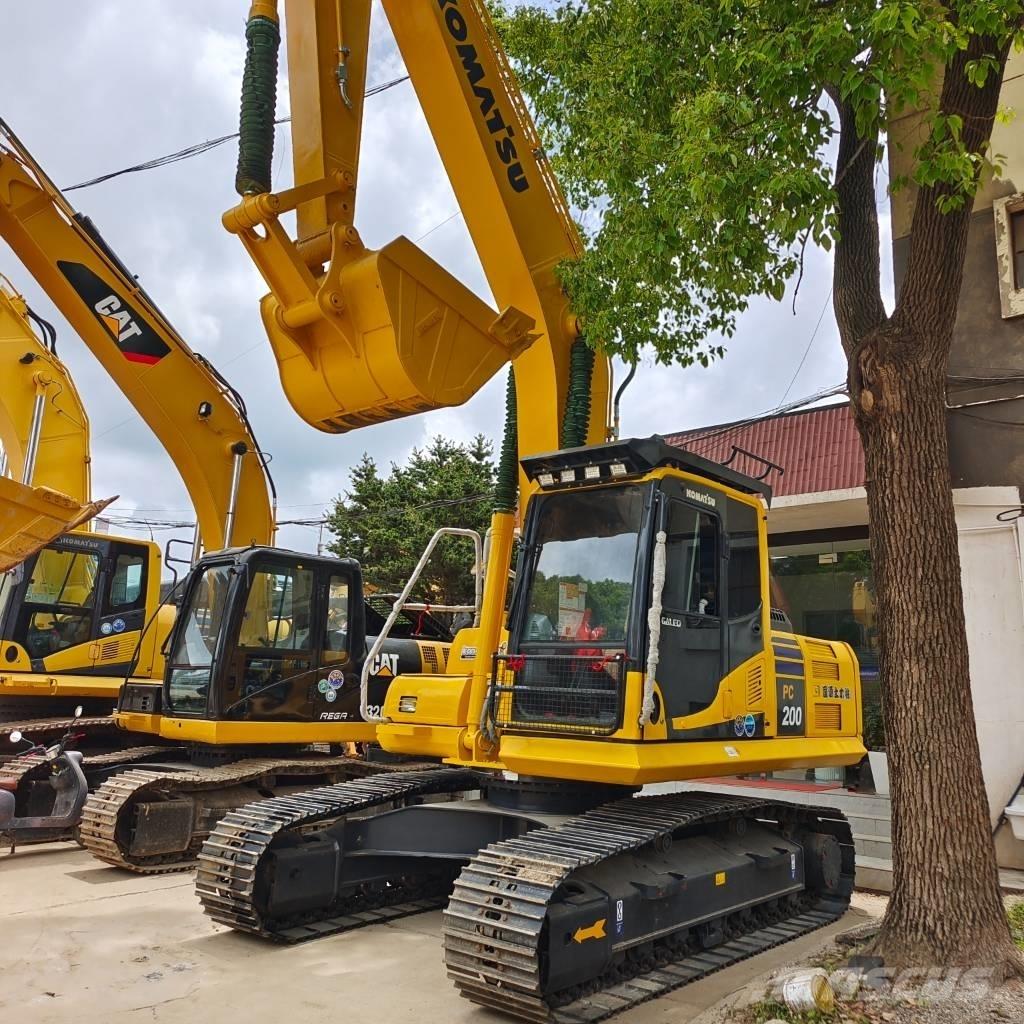Komatsu PC 200-8 Rupsgraafmachines