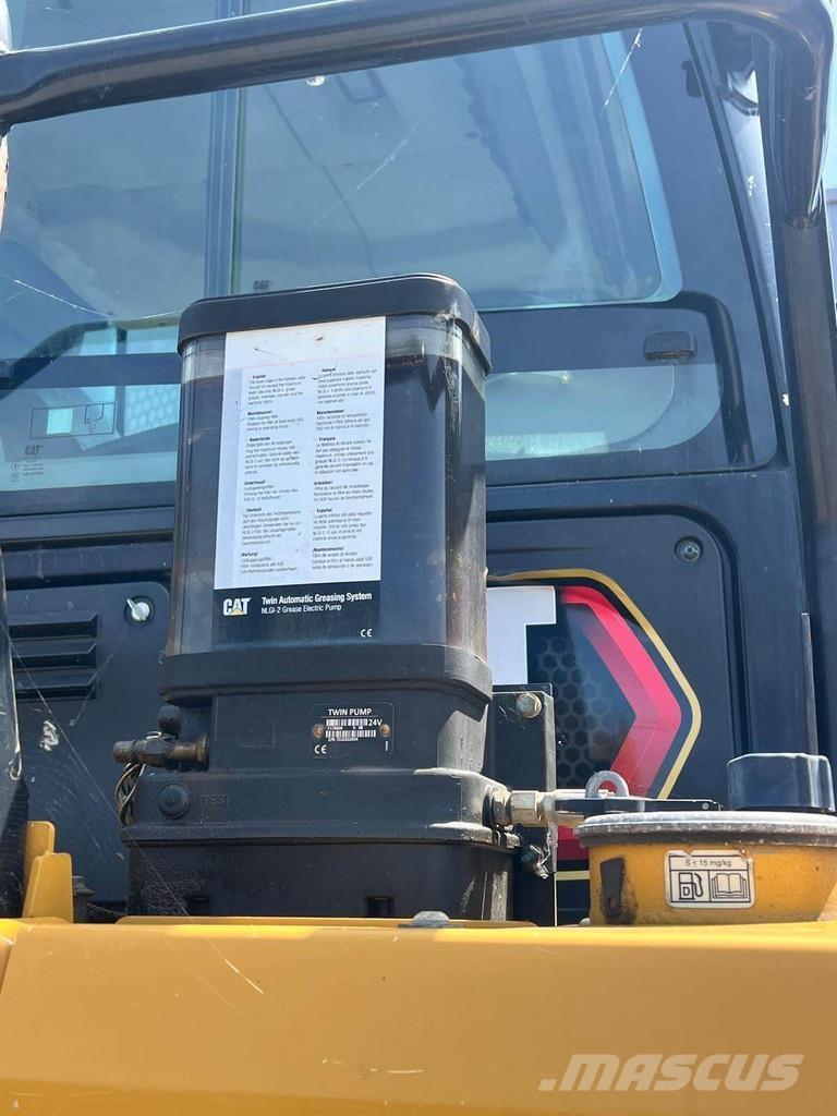 CAT 730 Starre dumpers