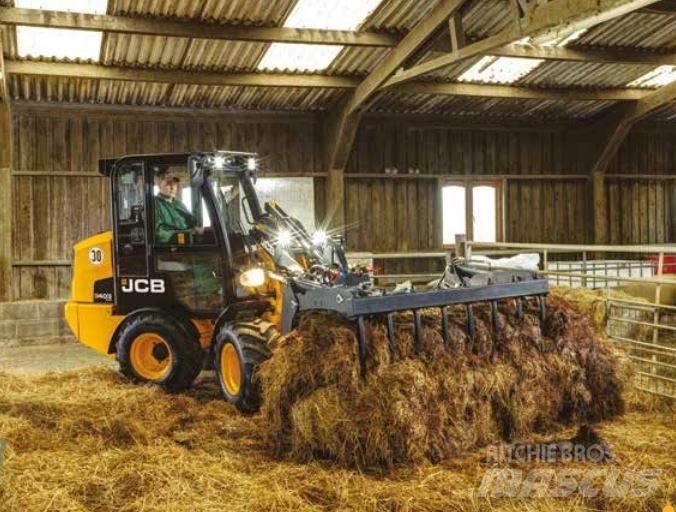 JCB 403 Schrank- en knikladers