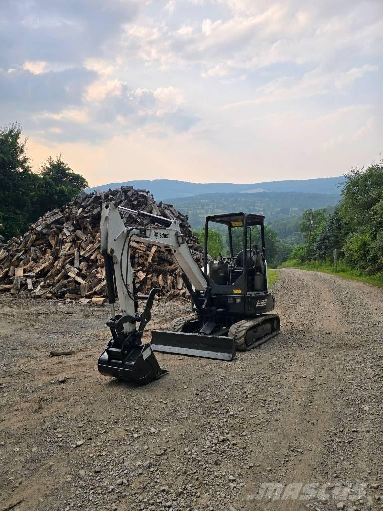 Bobcat E 32 Minigraafmachines < 7t