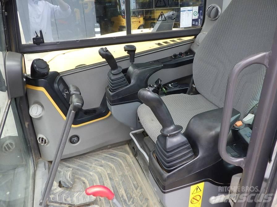 Volvo ECR 88 D Rupsgraafmachines