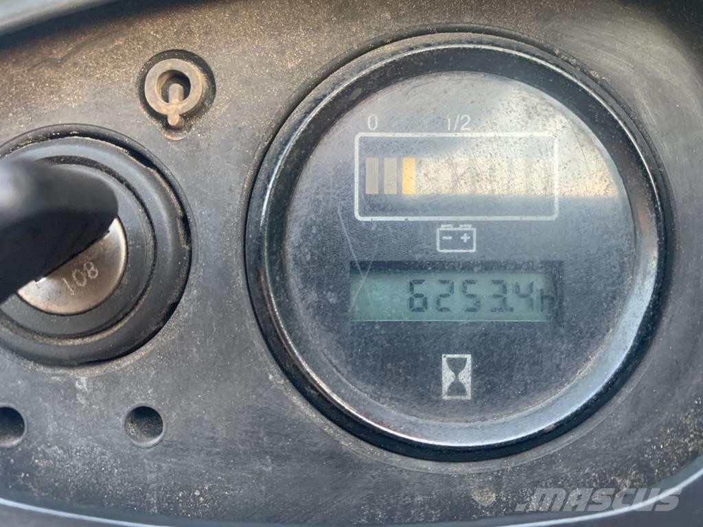 Linde L 20 V-2502 Zelfrijdende stapelaars