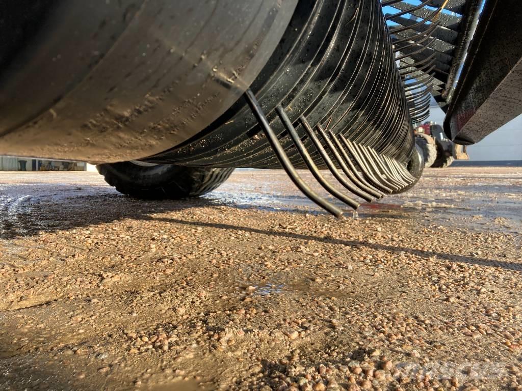 CASE RB465 Ronde-balenpersen