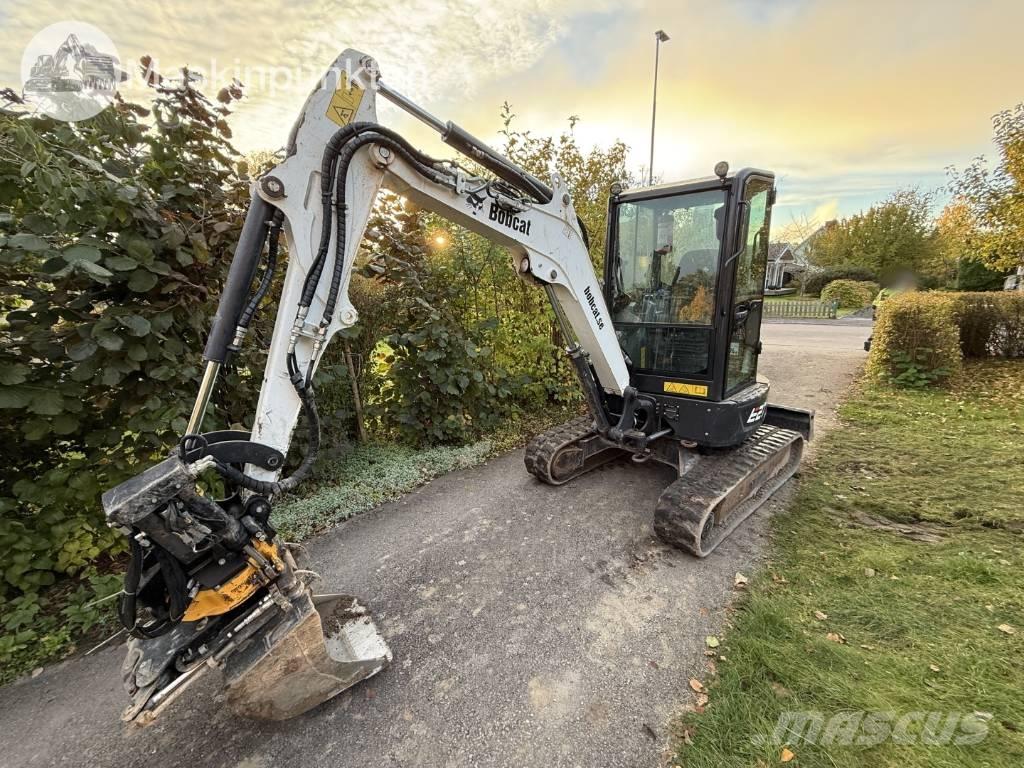 Bobcat E 27 + Släp Minigraafmachines < 7t