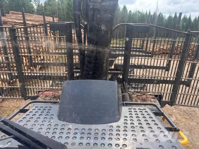 Ponsse Mammoth Uitrijwagens