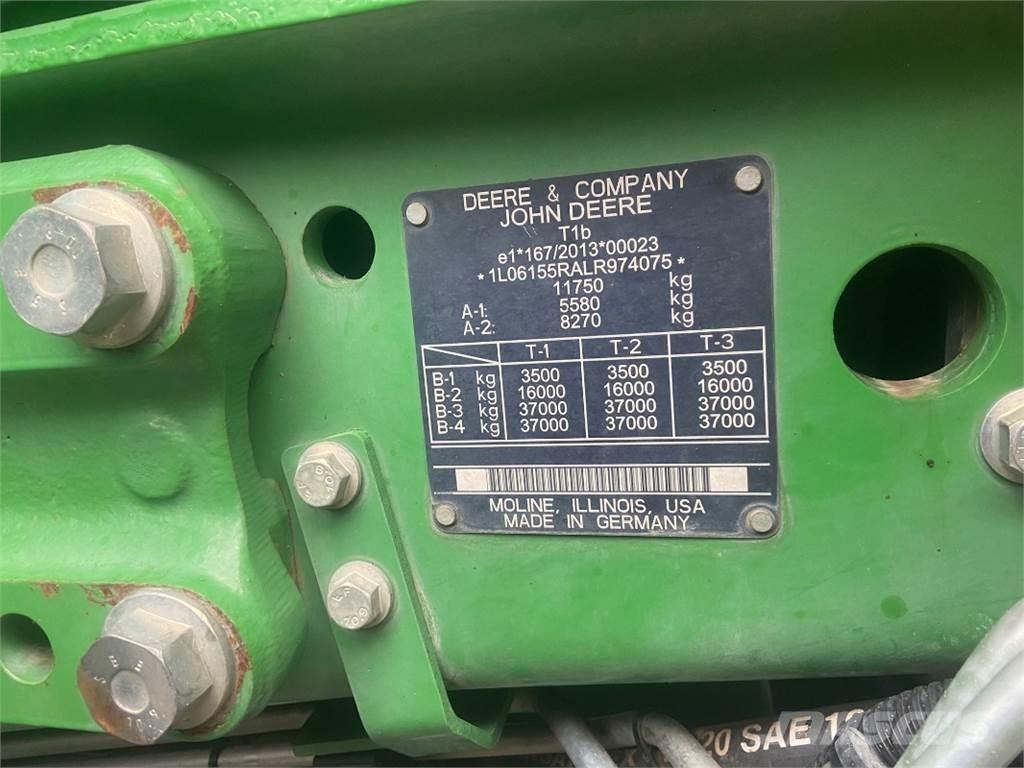 John Deere 6155R Tractoren