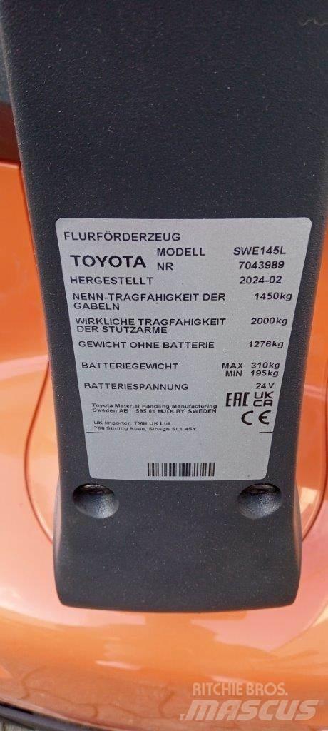 Toyota BT SWE145L Meeloop stapelaar