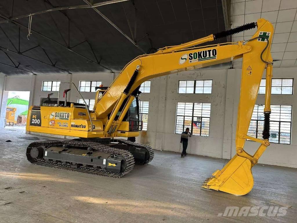 Komatsu PC 200-8 Rupsgraafmachines