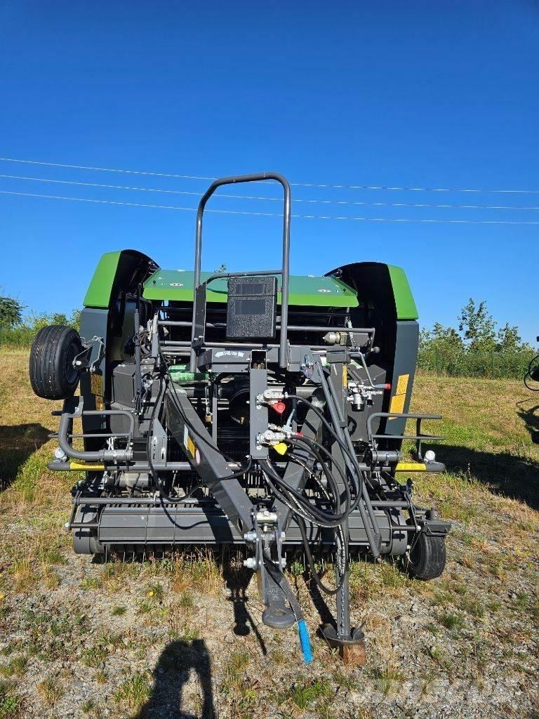 Fendt Rotana F130 Ronde-balenpersen