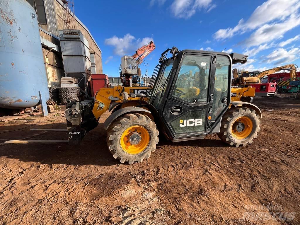 JCB 525-60 Agri plus Verreikers