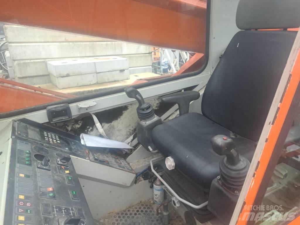 Tadano Faun RTF 40-3 Ruw terrein kranen