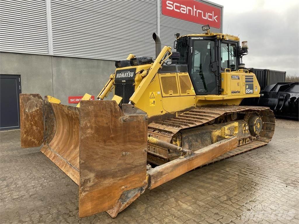 Komatsu D65PXI-18 Rupsdozers