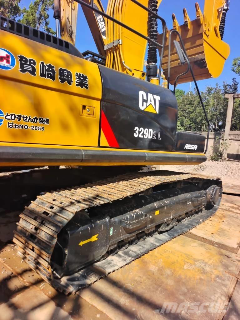 CAT 330 D Rupsgraafmachines