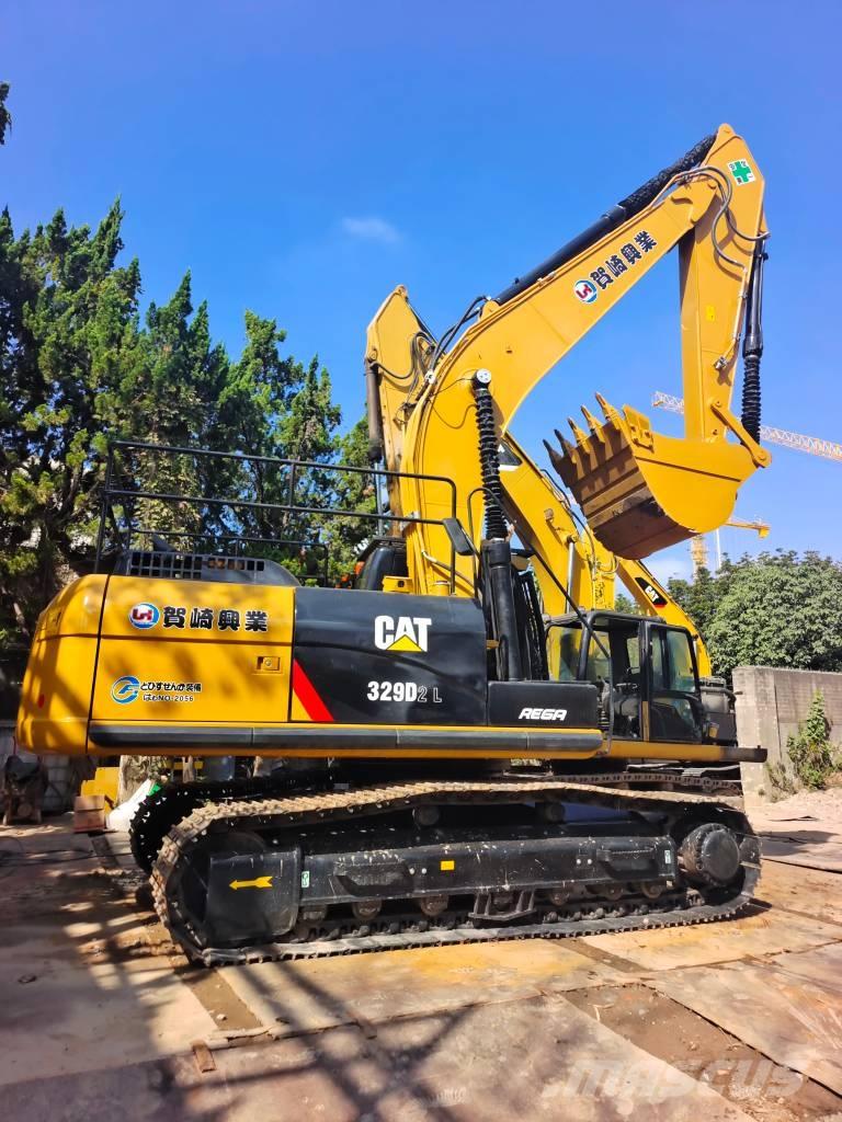 CAT 330 D Rupsgraafmachines