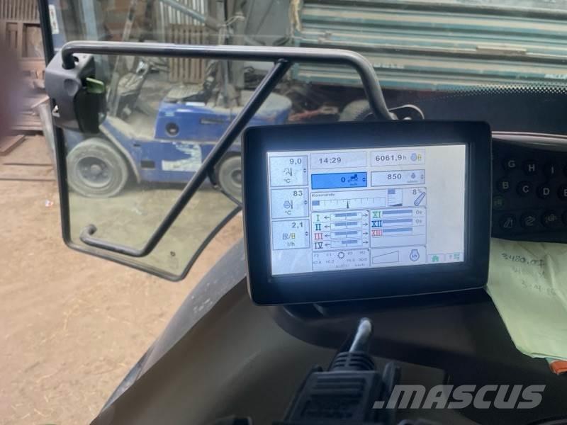 John Deere 6170R Tractoren