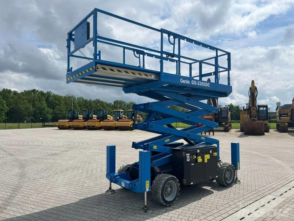 Genie GS 3369 DC Schaarhoogwerkers