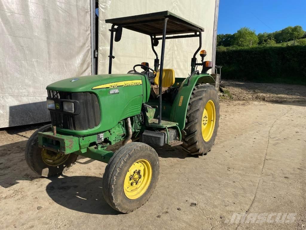 John Deere 5215 Tractoren