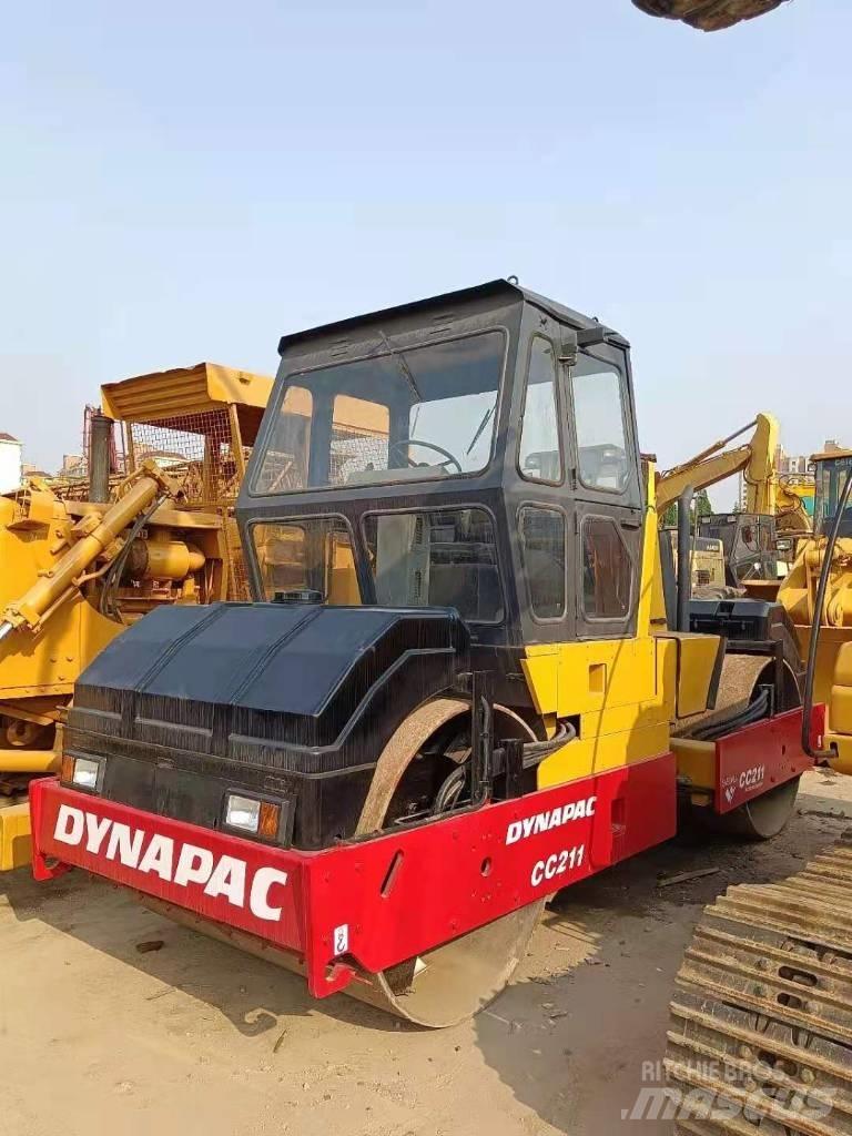 Dynapac CC 211 Duowalsen