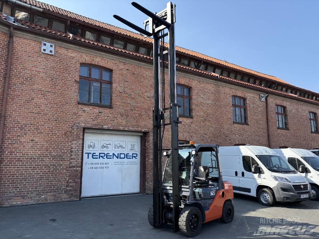 Toyota 06-8FD30F Diesel heftrucks