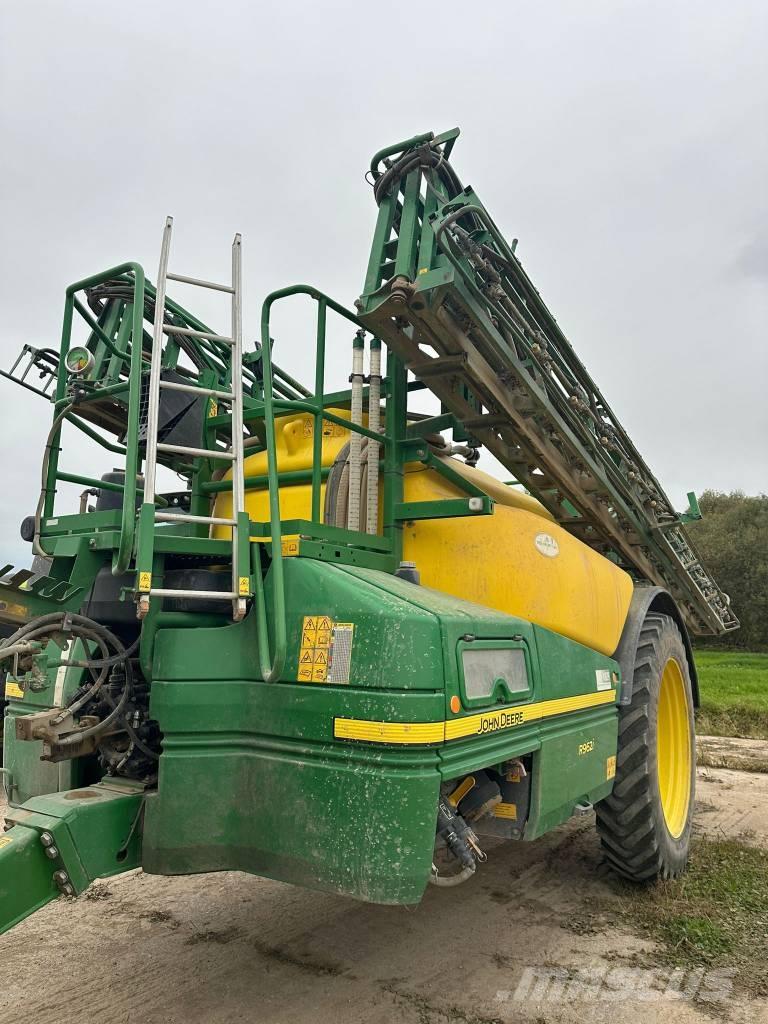 John Deere R 962 i Getrokken spuitmachines