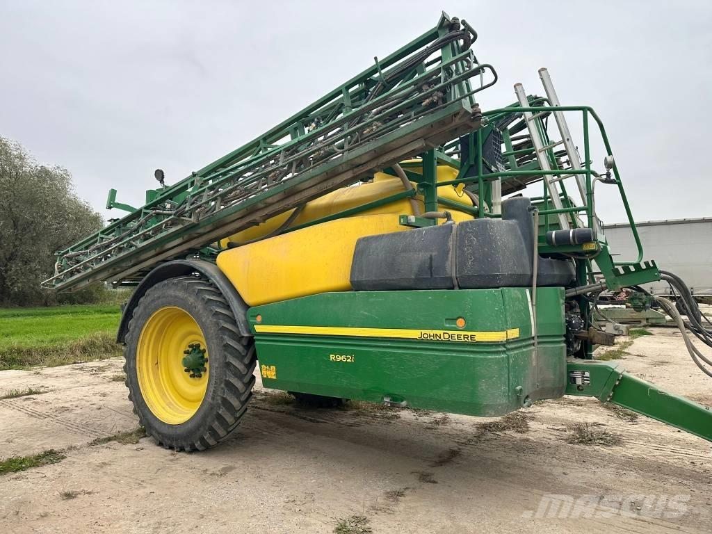John Deere R 962 i Getrokken spuitmachines