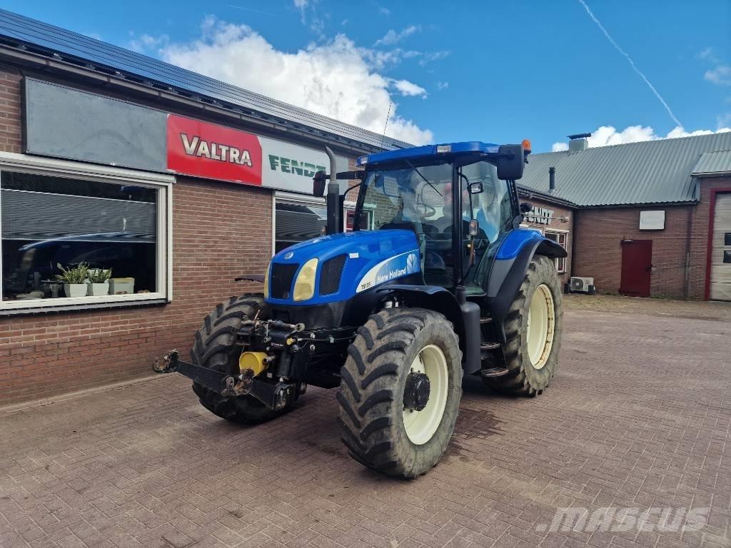 New Holland TS 135 A Tractoren