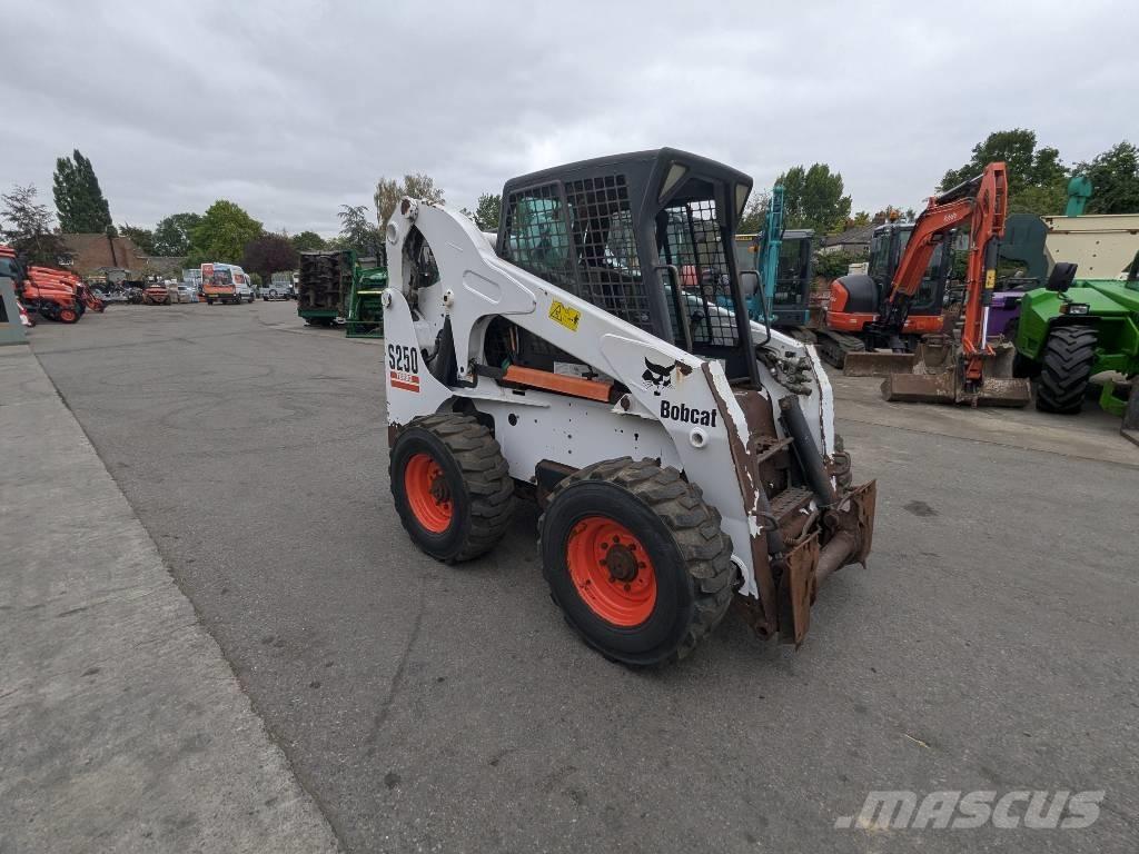 Bobcat S 250 Schrankladers