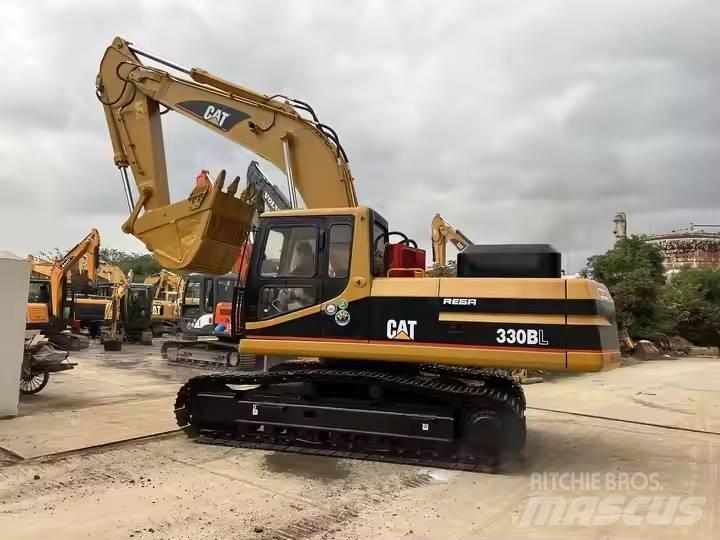 CAT 330 B L Rupsgraafmachines
