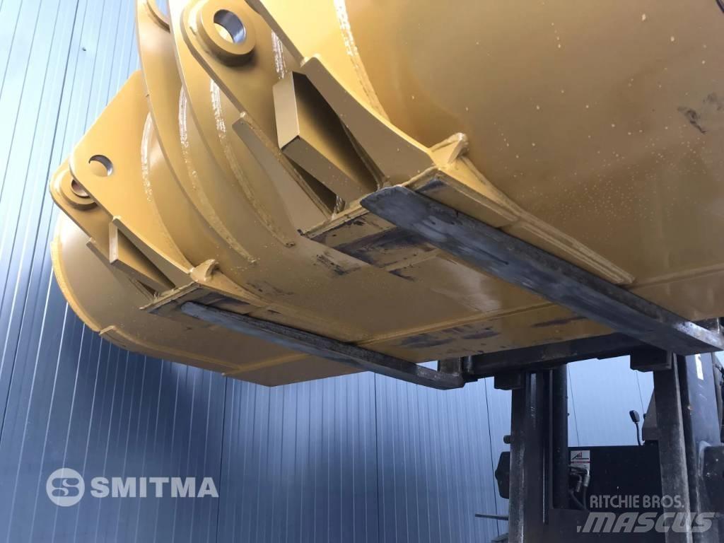 CAT 962M Bakken