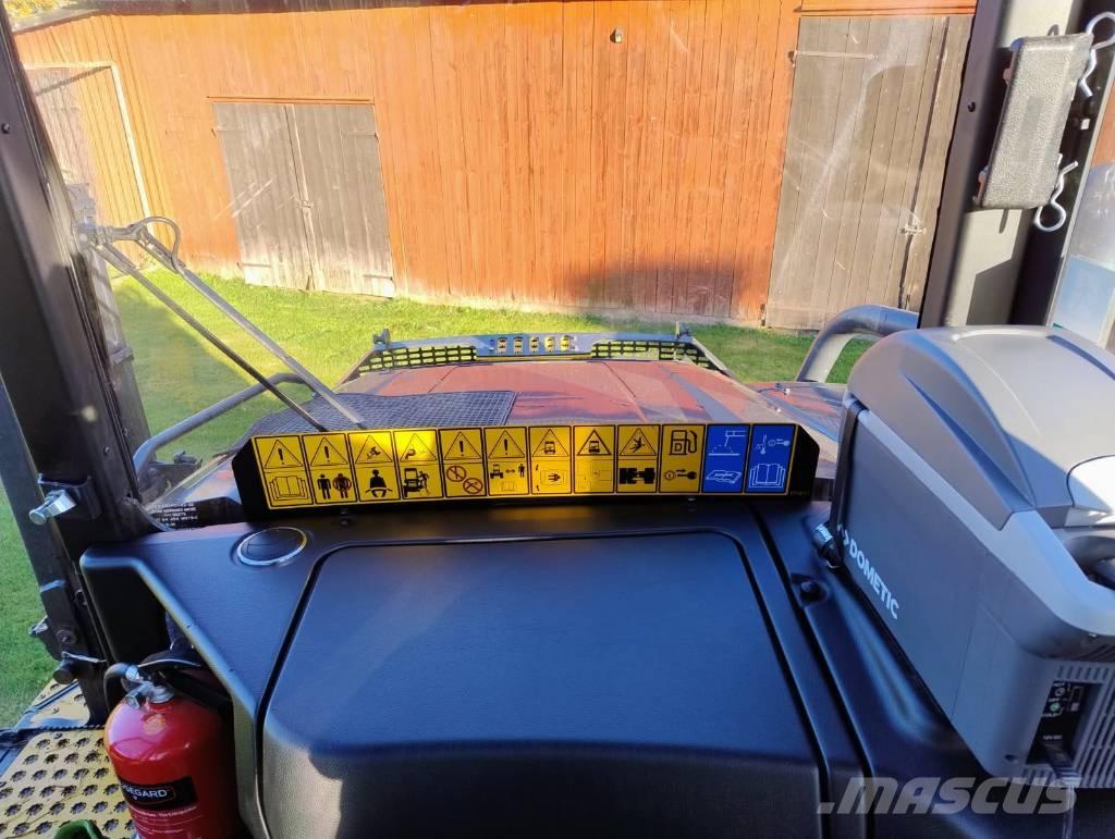 Ponsse Wisent Uitrijwagens