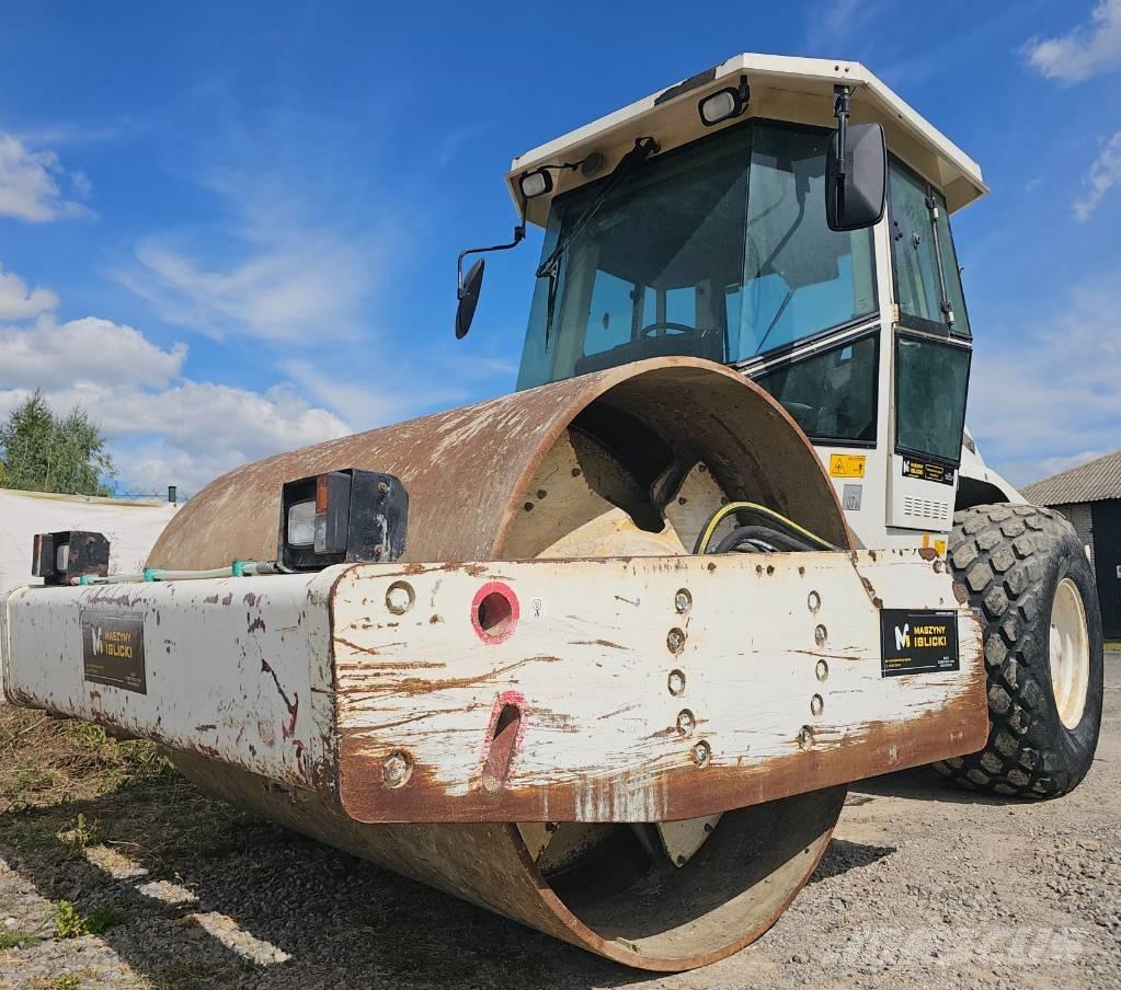Dynapac CA 302 D Trilrolwalsen