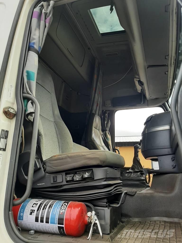 Volvo FH 12 Schuifzeilopbouw