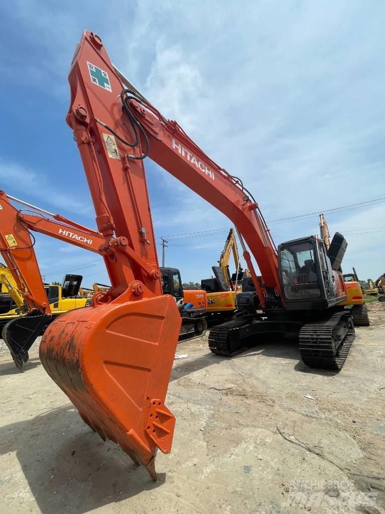 Hitachi ZX 240 Rupsgraafmachines