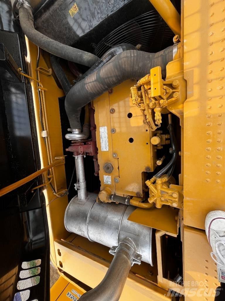 CAT CAT320D Rupsgraafmachines