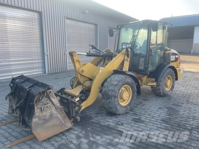 CAT 906 Wielladers