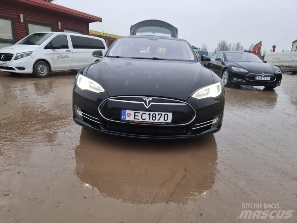 Tesla Model S P85 Auto's
