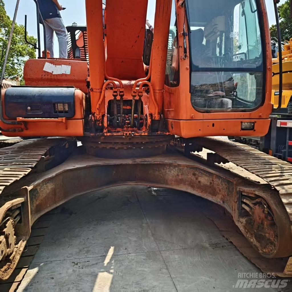 Doosan DX 300 LC Rupsgraafmachines