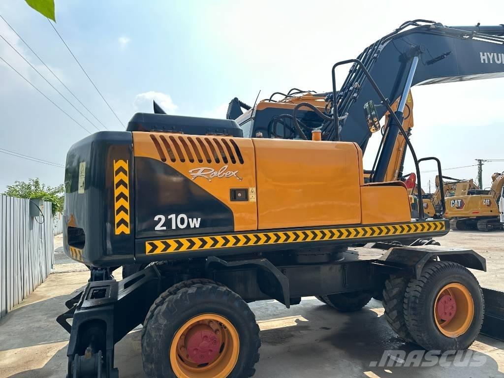 Hyundai 210W-9 Wielgraafmachines
