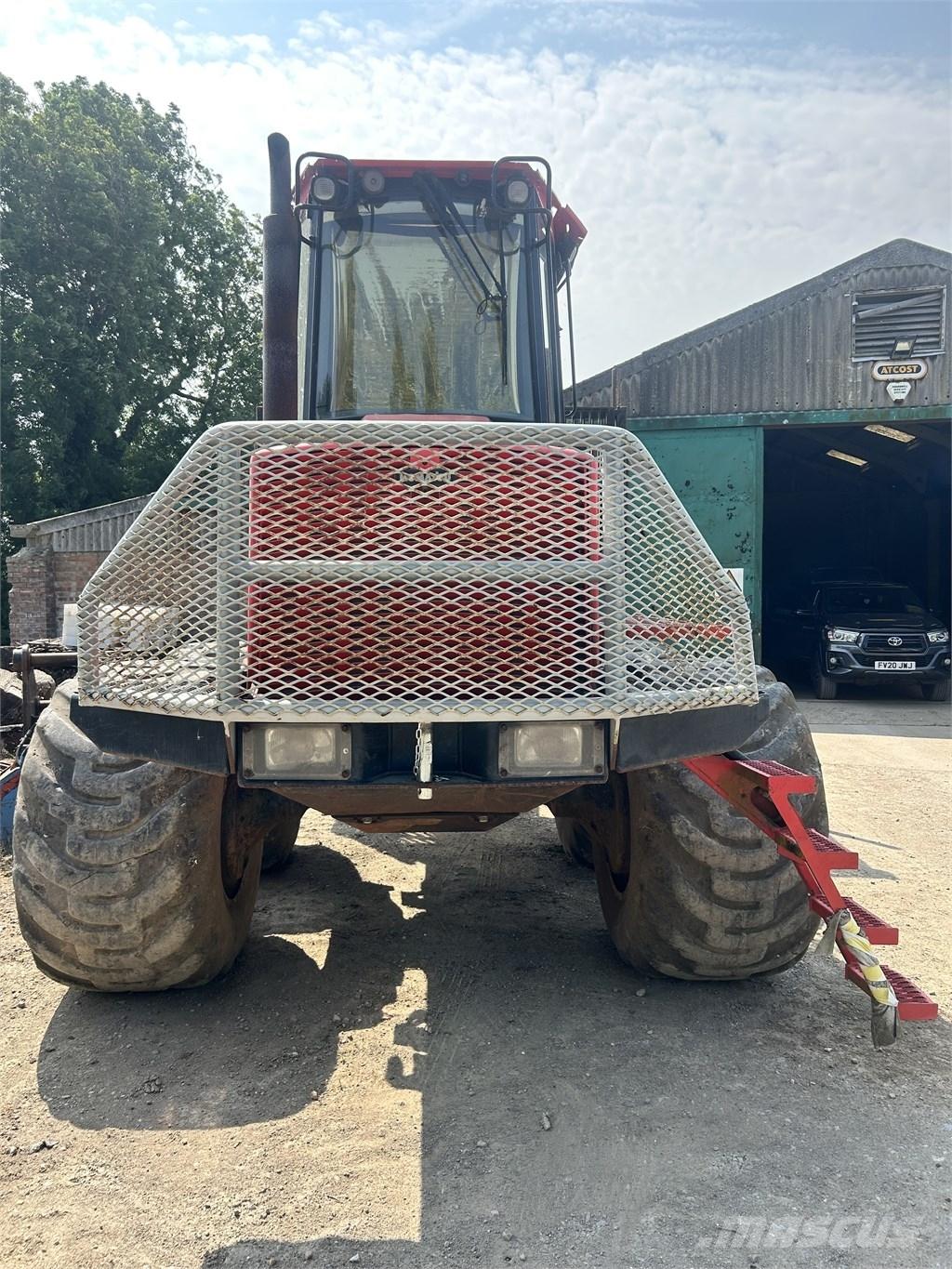 Komatsu 860.4 Uitrijwagens