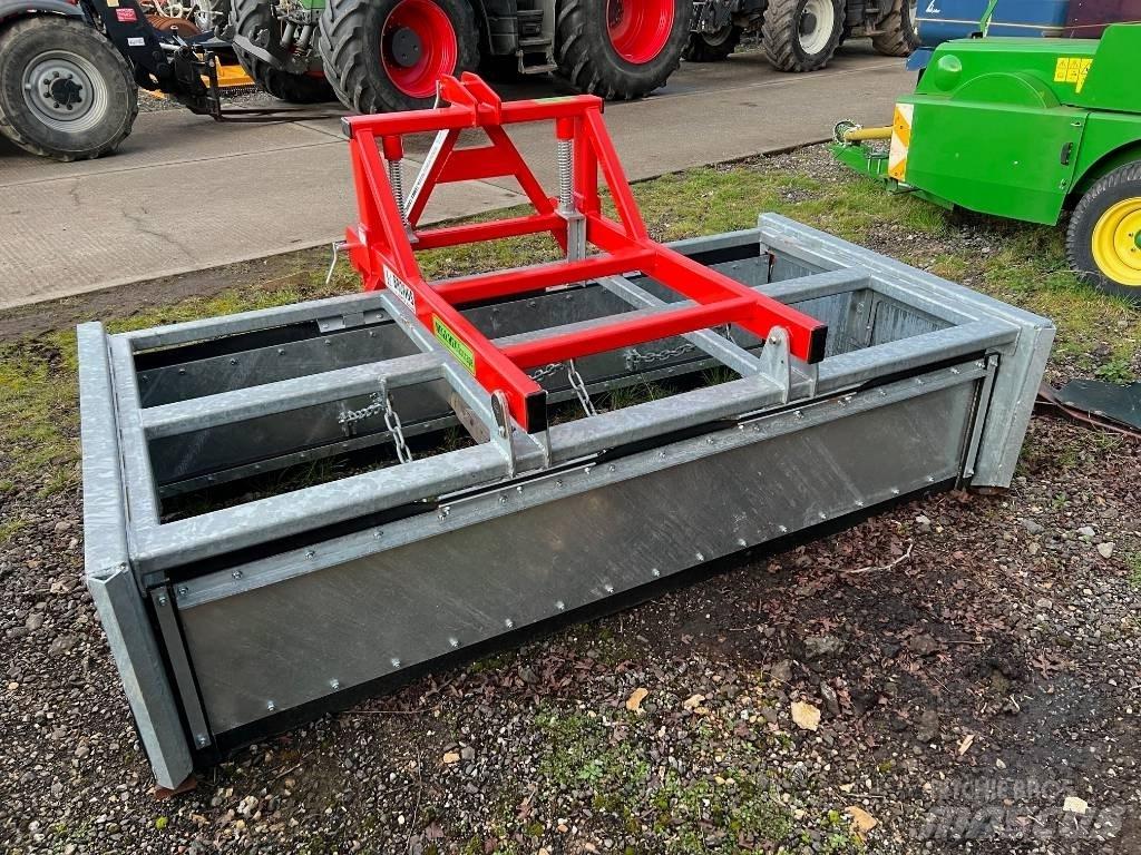 Brown MegaScraper Landbouw - overige