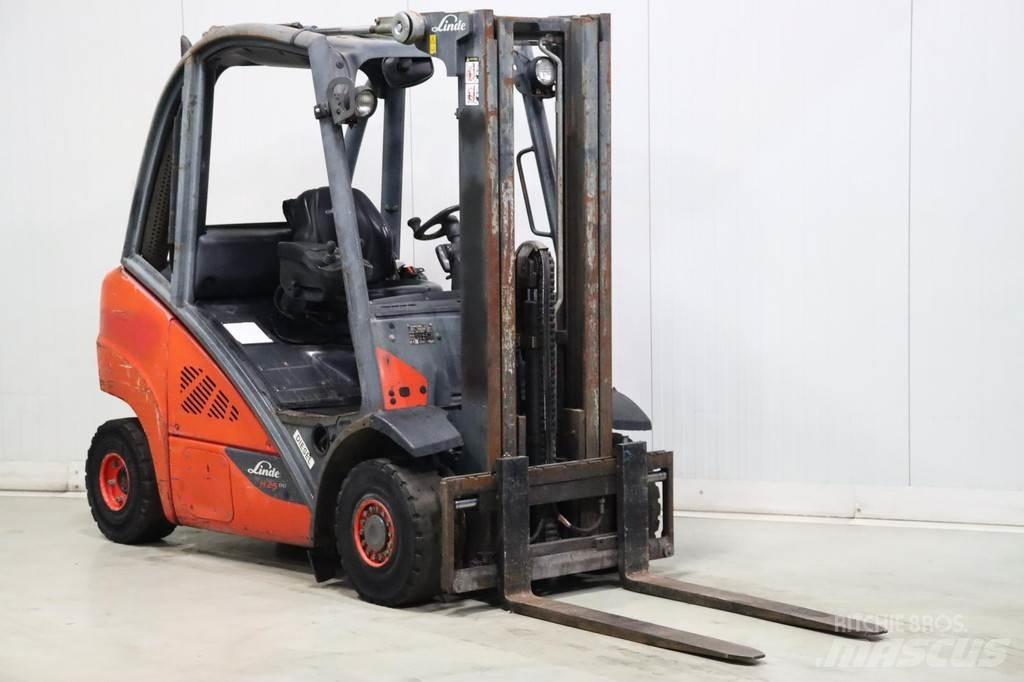 Linde H25D-02 Diesel heftrucks