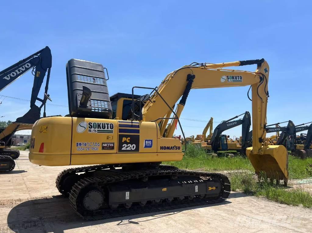 Komatsu 220 Rupsgraafmachines
