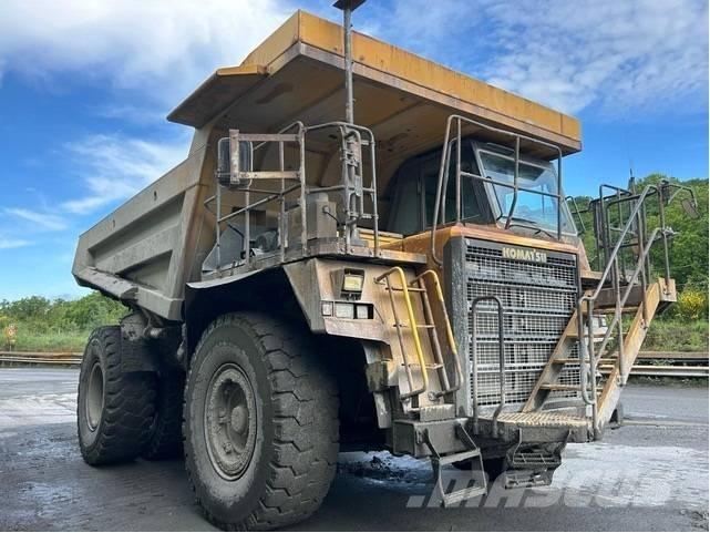 Komatsu HD605-7 Starre dumpers