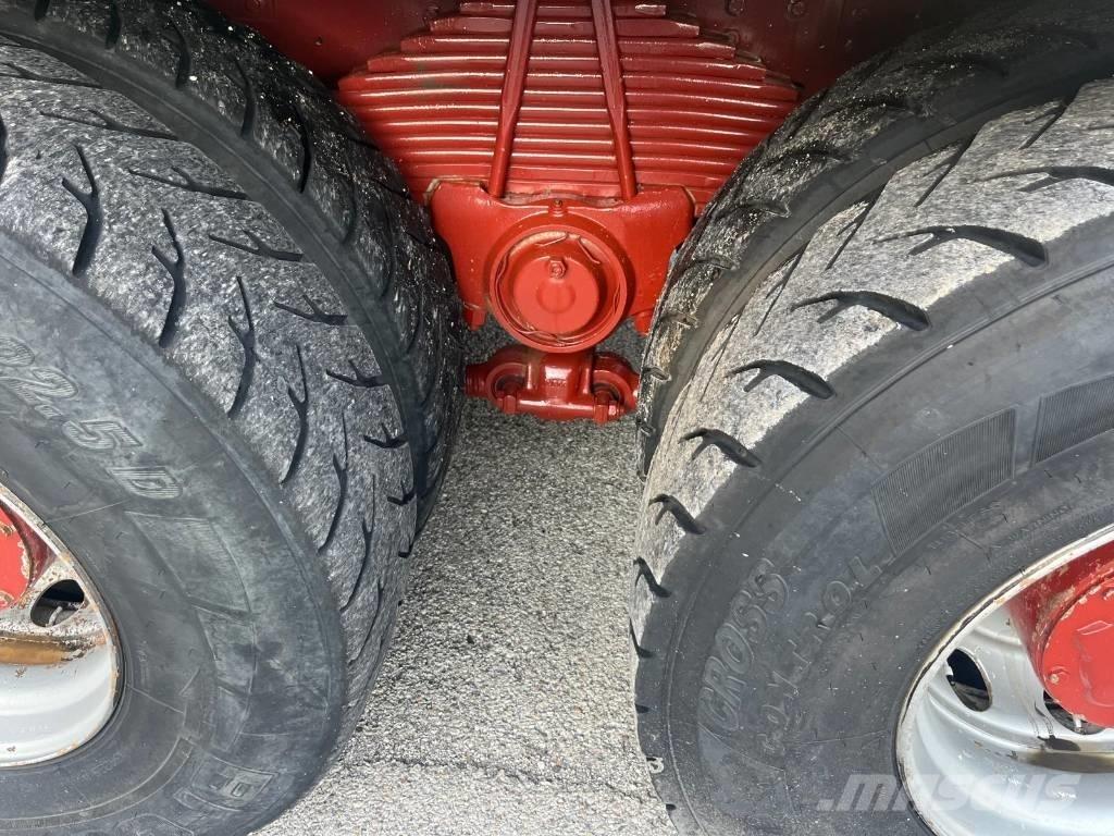 Iveco Trakker 440 Betonmixers en pompen