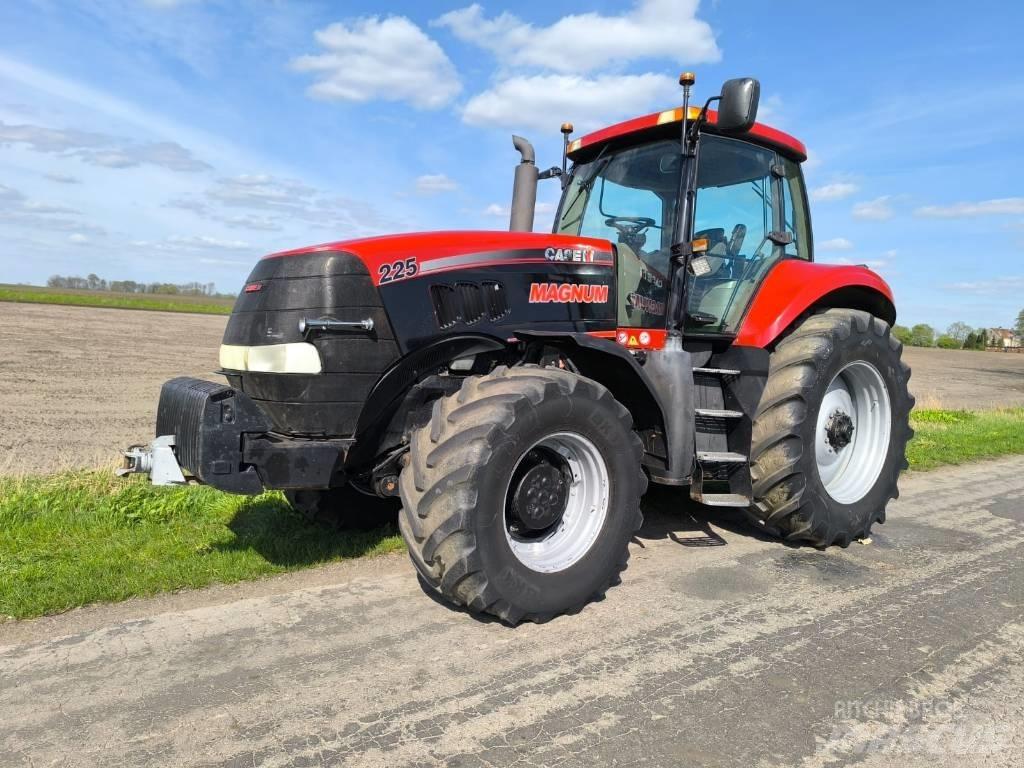 CASE MAGNUM 225 2007 Tractoren