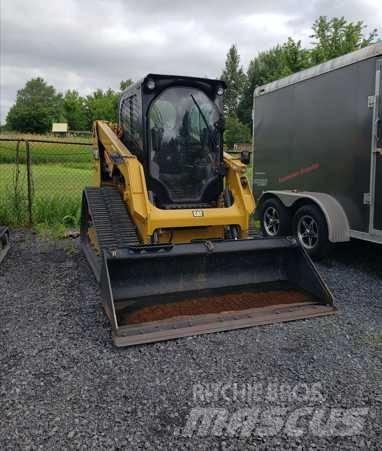 CAT 239 D Schrankladers