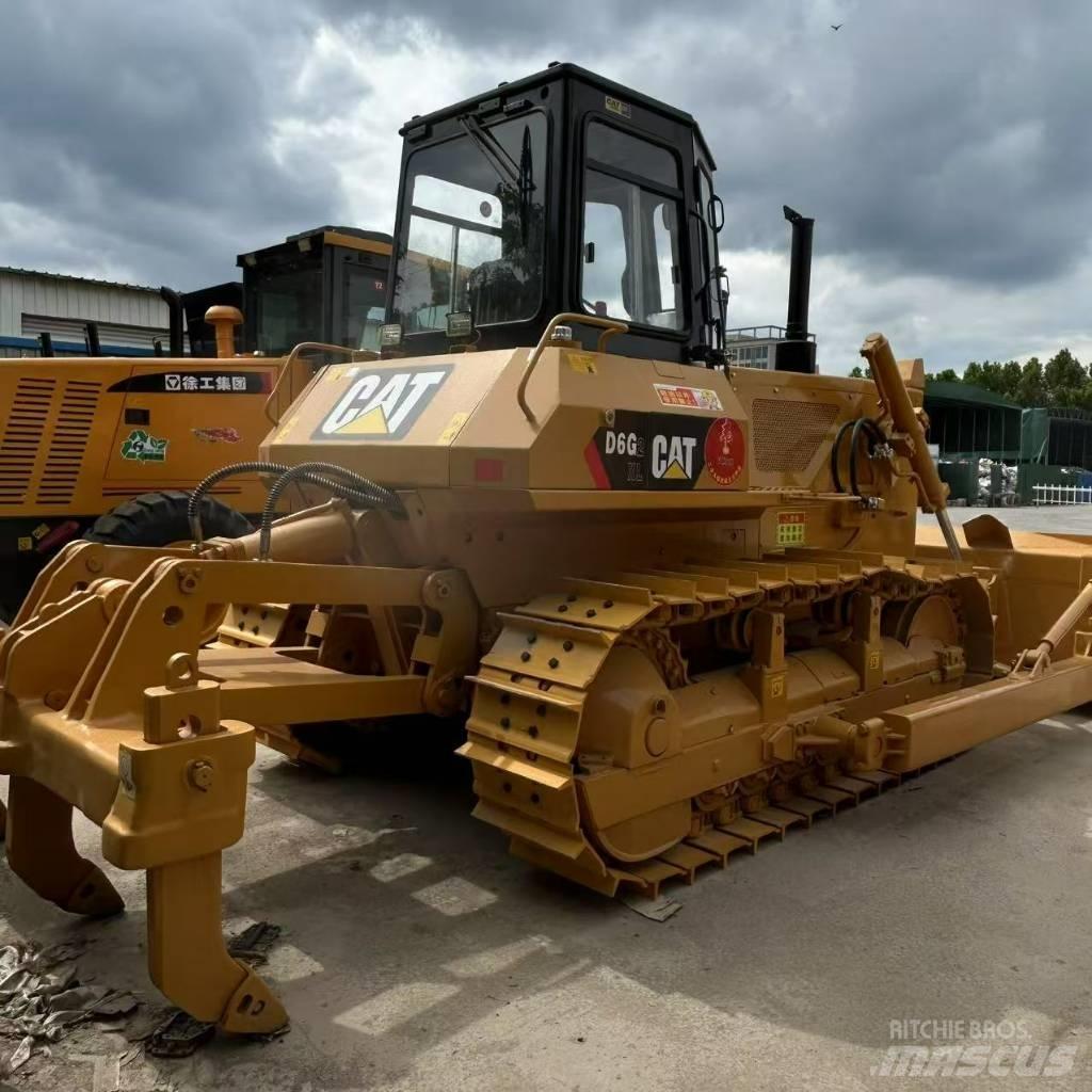 CAT D 6 G Rupsdozers