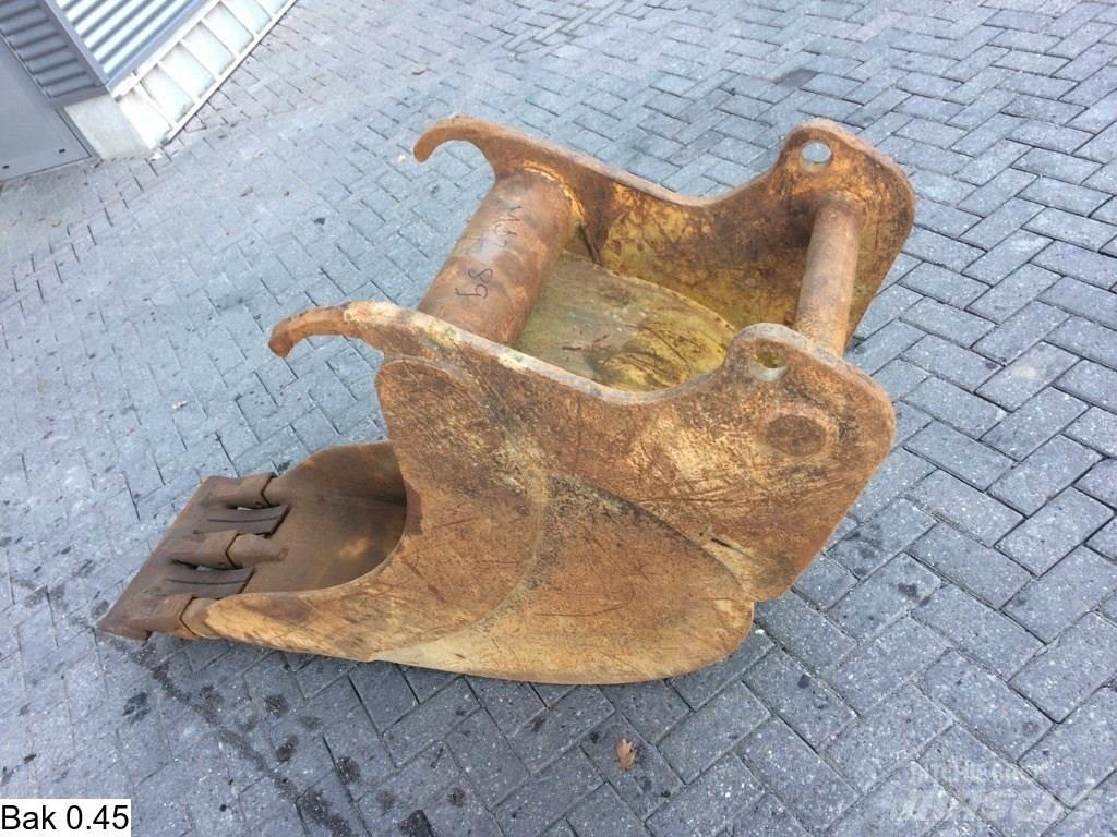 CAT Deep bucket Bakken