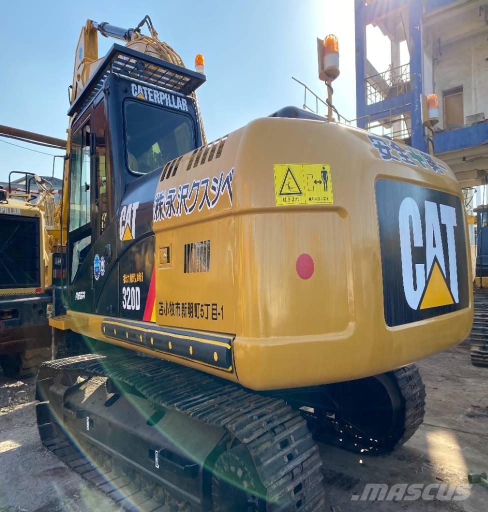 CAT 320 D Rupsgraafmachines