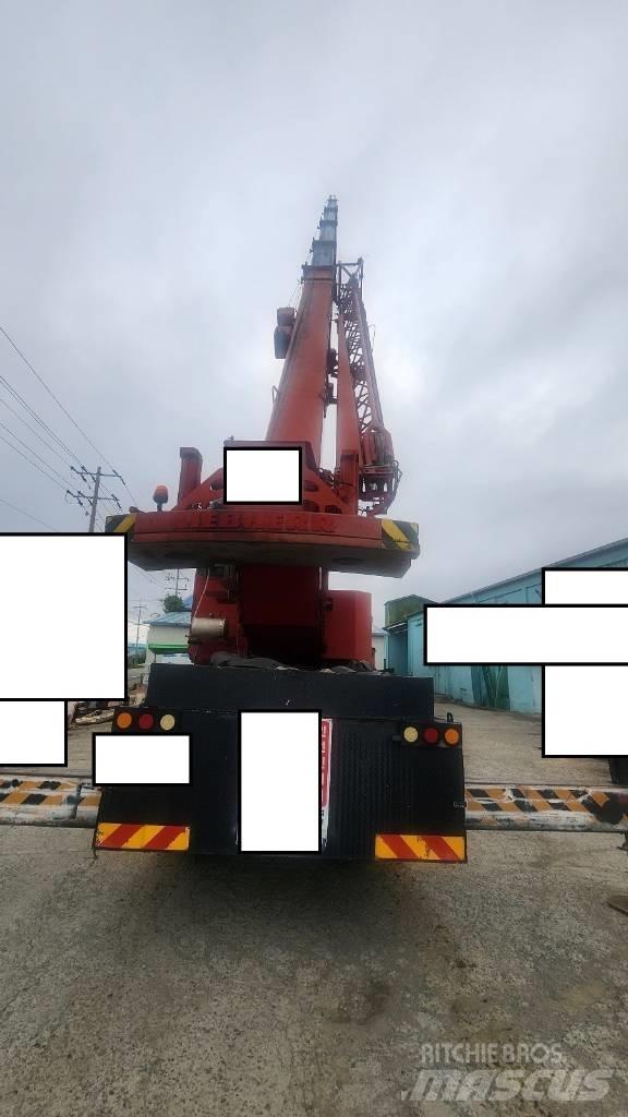 Liebherr LTM 1055-1 Kranen voor alle terreinen